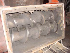 Abraded auger screw Abraded auger screw