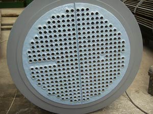 Application of two 2 coats of Belzona 1391T Application of two 2 coats of Belzona 1391T